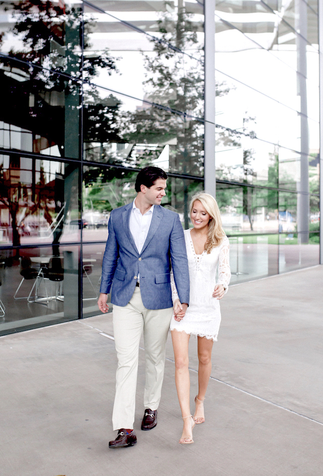 what-to-wear-for-date-night-in-dallas