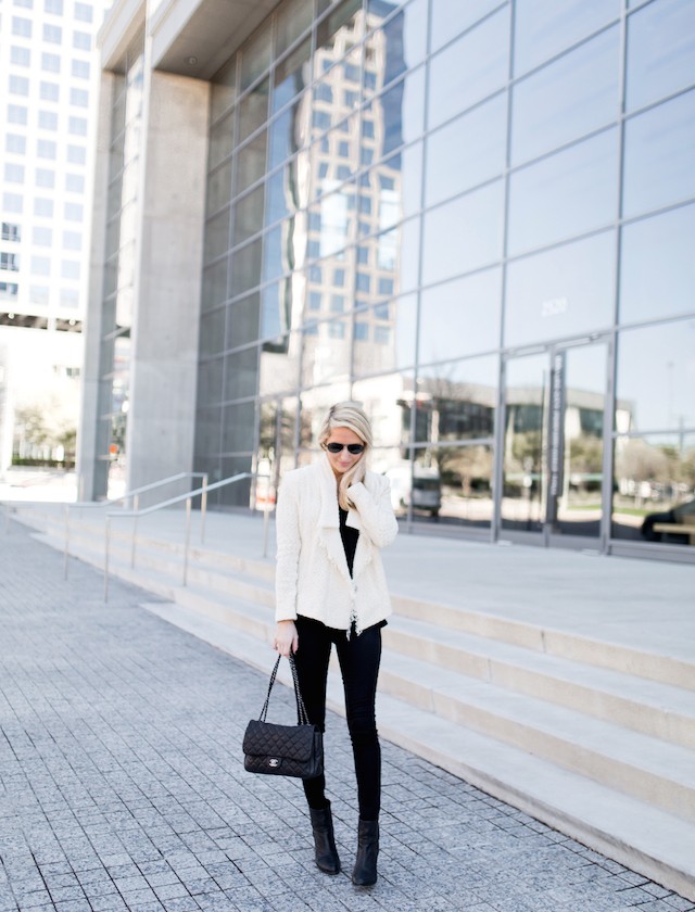 COMFORTABLE CLASSICS | Krystal Schlegel