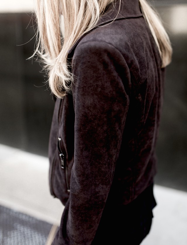 GREY JACKET | Krystal Schlegel