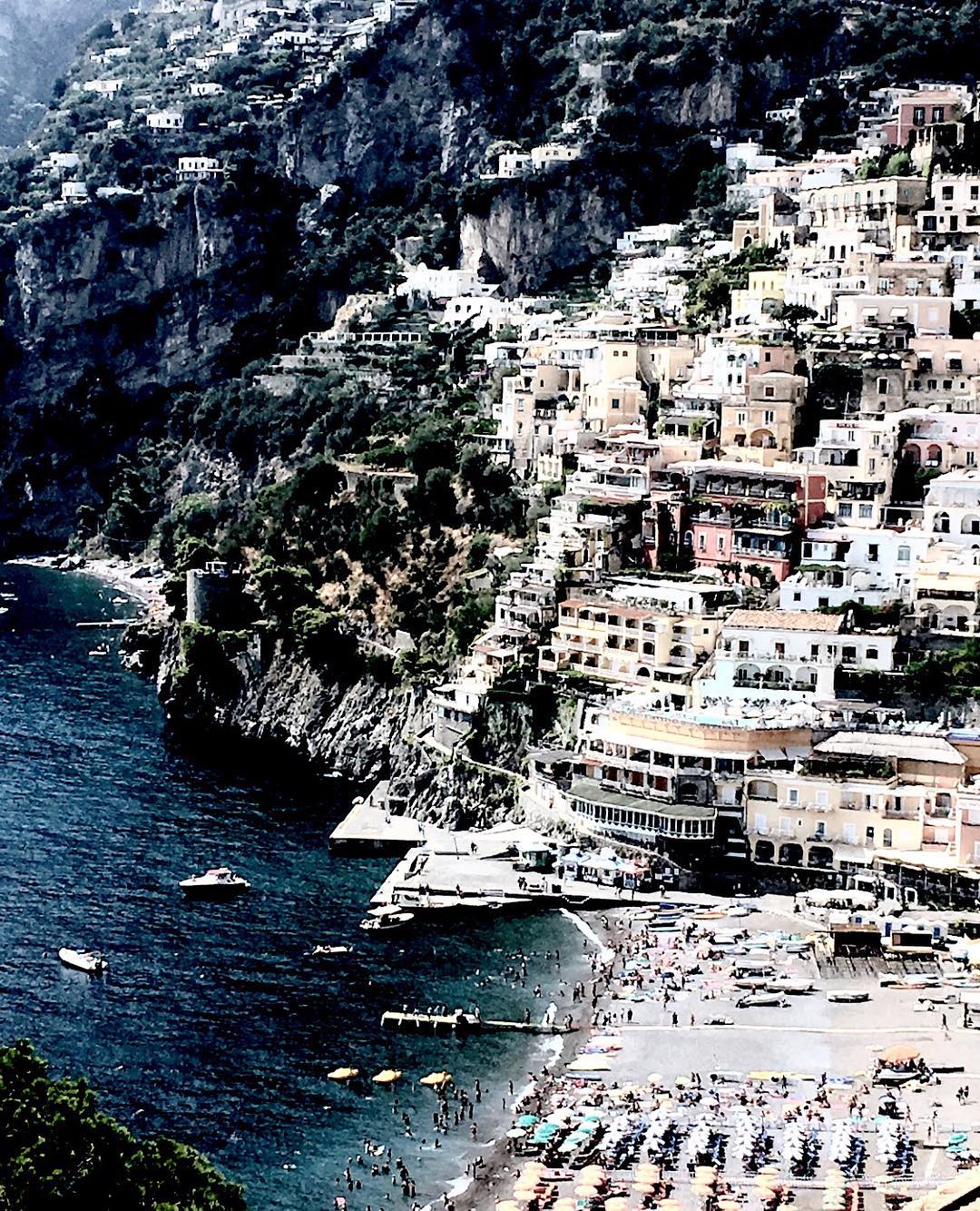 amalfi coast summer packing list