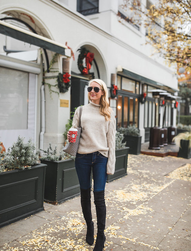 CASUAL HOLIDAY OUTFIT | Krystal Schlegel