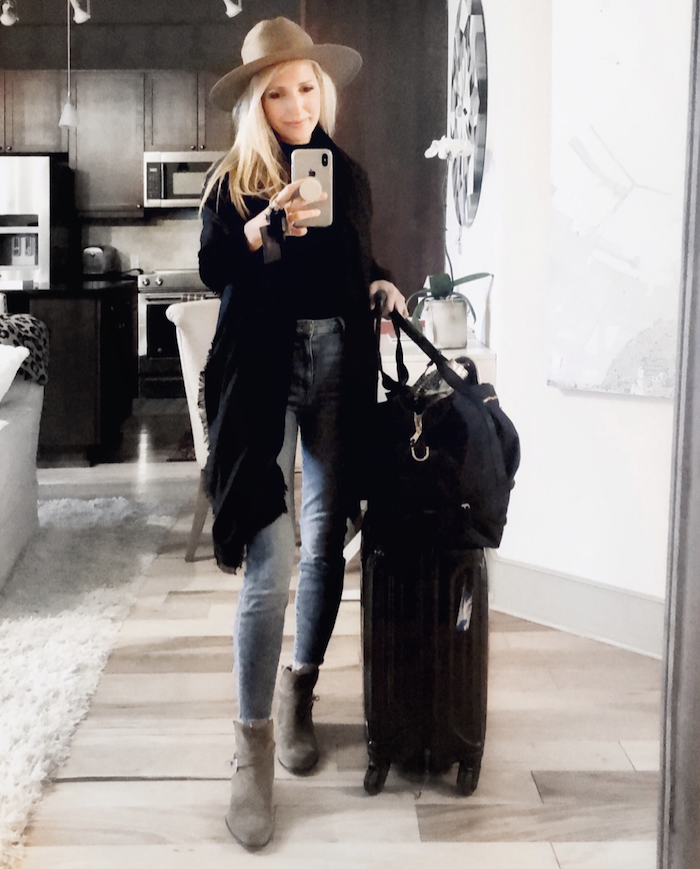 travel outfit