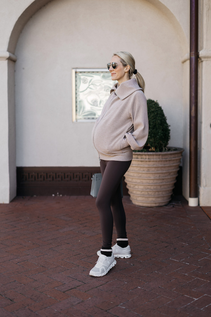 Varley quality basics - comfortable and stylish athleisure outfits pregnancy
